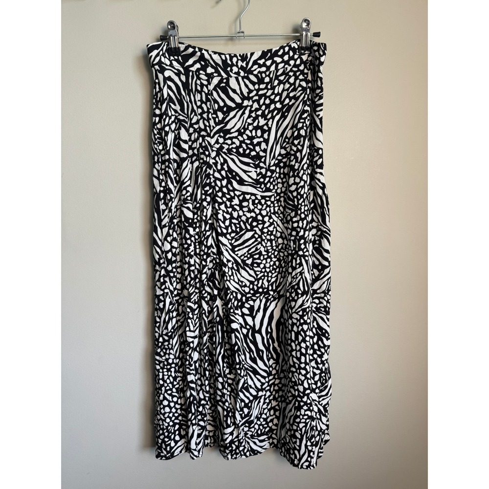 H&M Womens Black White Animal Print Midi Skirt 6 Chic Office Casual Boho Zebra
